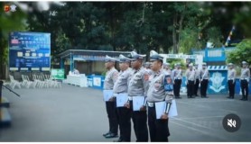 Apel Pagi Sat Lantas Polres Sukabumi, Kapolres Beri Penghargaan Kepada 4 Anggota Berprestasi