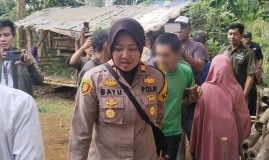 Dedikasi Kapolsek Lengkong, Berhasil Evakuasi 2 Penderita Gangguan Jiwa di Pabuaran Sukabumi ke RSJ Bogor