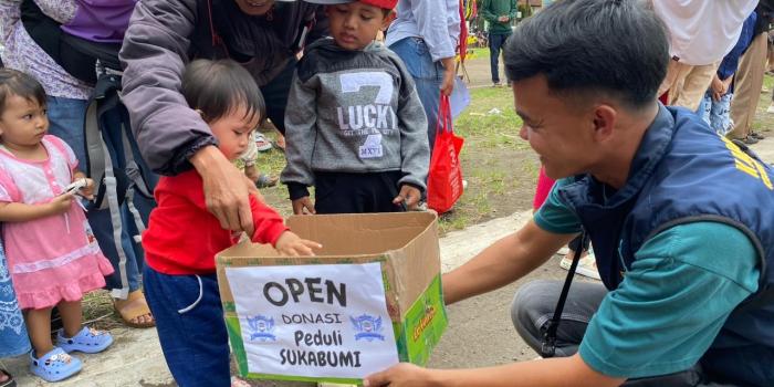 Bencana demi Bencana Landa Sukabumi, Ampibi Raya Gelar Atraksi Keliling Kampung Kumpulkan Donasi